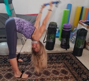 מוט פילאטיס נייד נירית הדר 1 זום